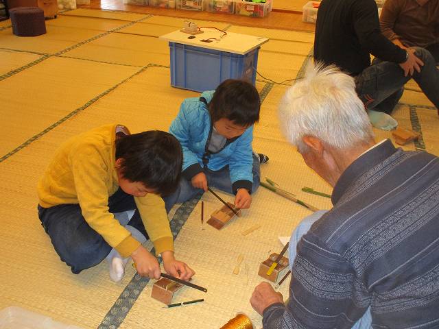 里山伝承体験「竹細工をしよう」